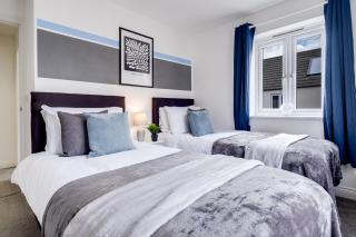 Contractors Retreat 3 bedroom house, sleeps up to 7, free parking - 5