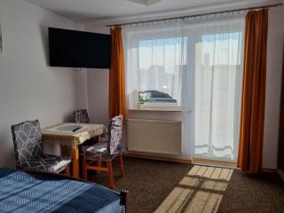 Pokoje I Apartamenty - 7