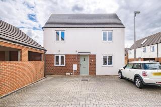 Contractors Retreat 3 bed house, sleeps up to 7, free parking - 6