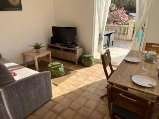 La Casa Calanquaise - Mer à 250m accessible à pied - T2 Spacieux indépendant - Terrasse Ombragée - 4