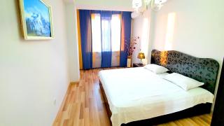 Stylish apartment in the city center - Bisjkek - 9