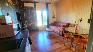Petit appartement à 50m à pied de la mer - Fréjus - 5
