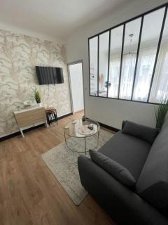 Magnifique T1 Bis entièrement refait à neuf - 3