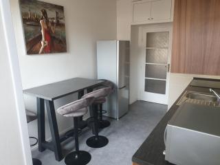 Newly refurbished central - 1