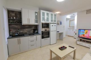 ILYRIA Apartment - 1