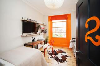 higgihaus 7 Bed Sleeps up to 18 Big Groups Best Location - Bristol - 1