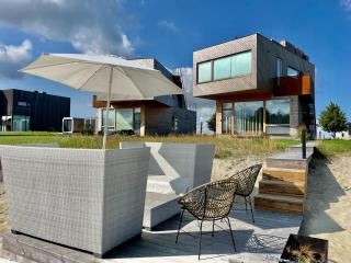 Jaukūs ART stiliaus apartamentai antrame aukšte su vaizdu į marias - 4