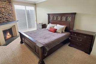 Iconic Glass Mansion - Huge Views - Best Location - Osage Beach - 5