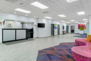 Quality Inn & Suites Banquet Center - Livonia - 6
