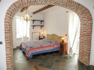 Casa Serra - Montegrosso dʼAsti - 2