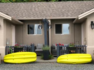 Qualicum Breeze Beach Resort - Qualicum Beach - 8