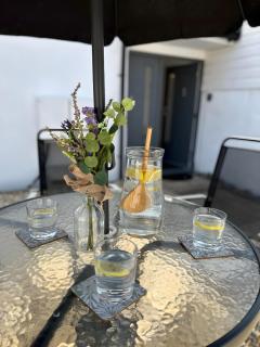 Amo Mews House - Central, Private Patio & Free Parking - Worthing - 5