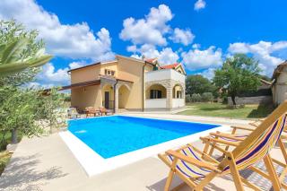 Villa Oasis near Krka Waterfalls - Drniš (Dernis) - 0