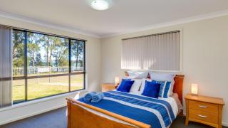 Peaceful Waterfront, wheelchair accessible - Stunning Location for Family Holiday - Sanctuary Point - 1