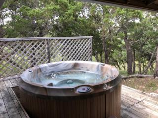 Rockin' B Ranch Love Shack - Pipe Creek - 2