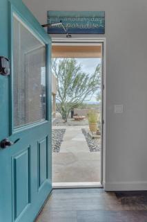 Desert Retreat with Dream Backyard - Scottsdale - 9