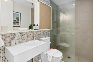 Escape To Melbourne - Stylish 1 Bedroom-Gym - Aircon -Balcony - 5