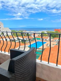 Adeje beach apartament + Parking - 0