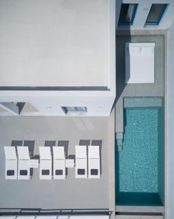 Thadeos Villa with private jetted Pool - Fira - 7