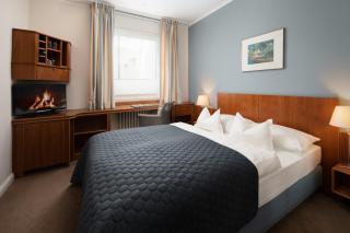 Hotel Baseler Hof - Hamburg - 9