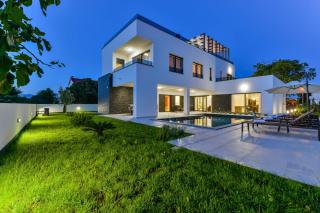 CROWONDER Mila Prestige Villa with Heated Swimming Pool, Jacuzzi and Sauna - Zaton - 6