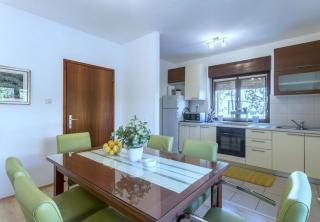 Apartment in Kastel Novi with terrace, air conditioning, WiFi, washing machine 5104-2 - Kaštela - 0