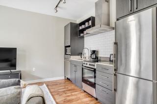 Mount Vernon 1BR w Gym Pool WD nr Metro WDC-382 - 5