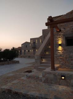 Terra Di Pietra Exclusive Suites & Apartments - Areopoli - 1