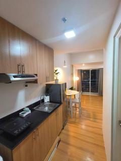 ZSL Elegant Condo LOOP 1 Bedroom Tower 1 - Cagayan de Oro - 2