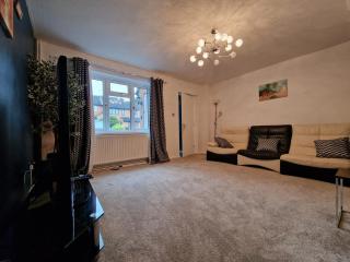 Nice Living Serviced Accommodations 7 - Rugby - 5