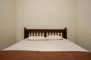 Cakra Homestay Solo Mitra RedDoorz - Solo - 2