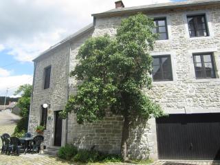 Lovely Holiday Home in Treignes with Garden - Treignes - 0