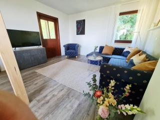 Apartment Einssein Bergfried - mit Weitblick - Dettingen unter Teck - 0