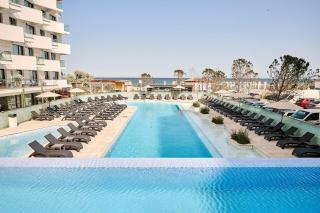 Sea Breeze Apartment in Infinity Beach Resort - parking - Mamaia - 7