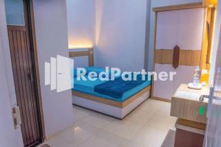 Hotel Rai's Palopo Exclusive Mitra RedDoorz - Palopo - 6