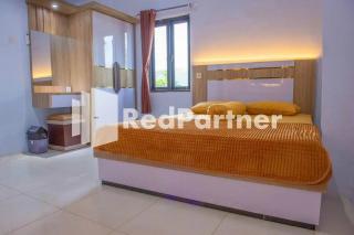Hotel Rai's Palopo Exclusive Mitra RedDoorz - Palopo - 2