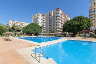 Luxurious 1 bed apartment with 5 pools & gardens. - 3