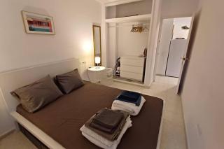 Luxurious 1 bed apartment with 5 pools & gardens. - 1