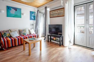 City Center Apt in Lively Bairro Alto! - Lissabon - 0