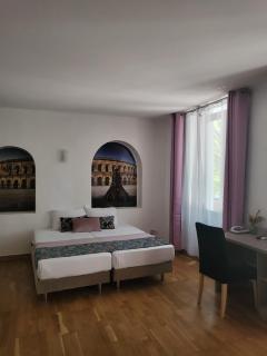 Empire Hôtel - Nîmes - 2