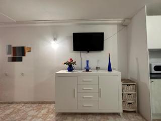 Ocean Views - Beach Apartment - 1