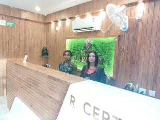 HOTEL SJ PREMIUM - Bhubaneshwar - 1