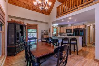 Cabin Cove - 1