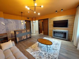 Bucharest Comfort Suites Hotel - Bucharest - 4
