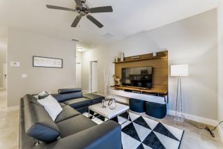 5369 Oakbourne - Davenport - 0