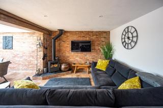 At Last by Big Skies Cottages - West Beckham - 1