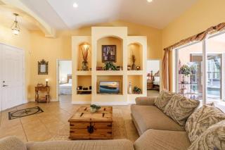 Villa Maxos - Boaters dream 4br/3 bath pool / spa - Cape Coral - 1