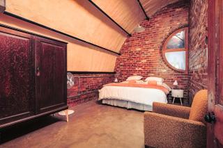 The Old Mushroom Farm - Howick - 2