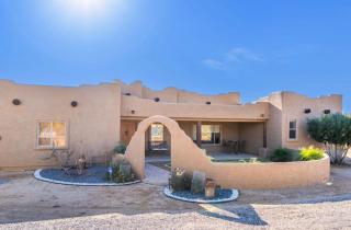 Cozy quiet home BBQ Pool Outdoor entertaining - Phoenix - 8