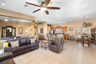 Cozy quiet home BBQ Pool Outdoor entertaining - Phoenix - 1